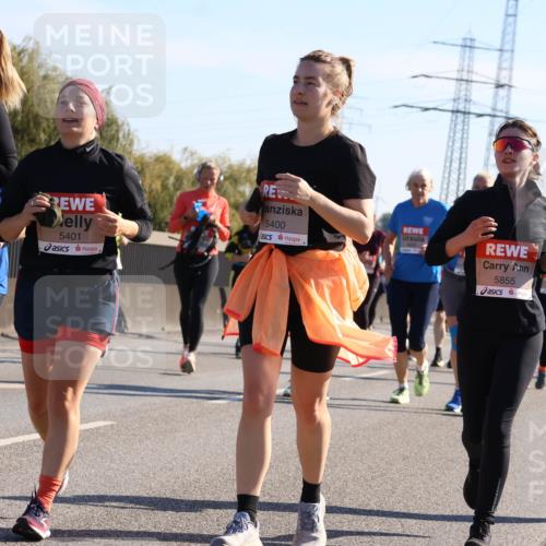 03.10.2025 - Köhlbrandbrückenlauf Strokosch-Dieckow http://msf.ph/oto/9108909 03.10.2025 12:23:04 Position 3 4715, 5400, 5401, 5855, 4674 meine-sportfotos.de