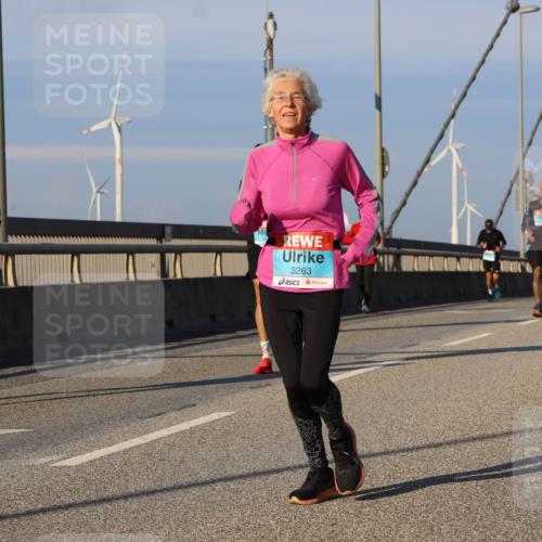 03.10.2025 - Köhlbrandbrückenlauf Strokosch-Dieckow http://msf.ph/oto/9108915 03.10.2025 09:39:52 Position 2 1071, 3263 meine-sportfotos.de