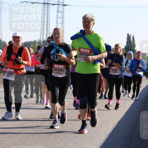 03.10.2025 - Köhlbrandbrückenlauf Strokosch-Dieckow http://msf.ph/oto/9109000 03.10.2025 12:23:19 Position 3 5241, 5121, 51, 5316 meine-sportfotos.de