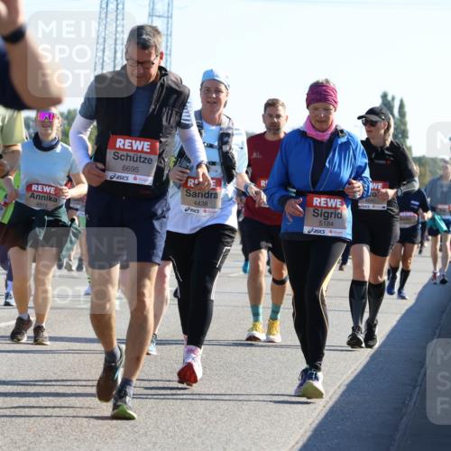 03.10.2025 - Köhlbrandbrückenlauf Strokosch-Dieckow http://msf.ph/oto/9109047 03.10.2025 12:23:27 Position 3 4914, 6695, 4438, 5184, 4680 meine-sportfotos.de