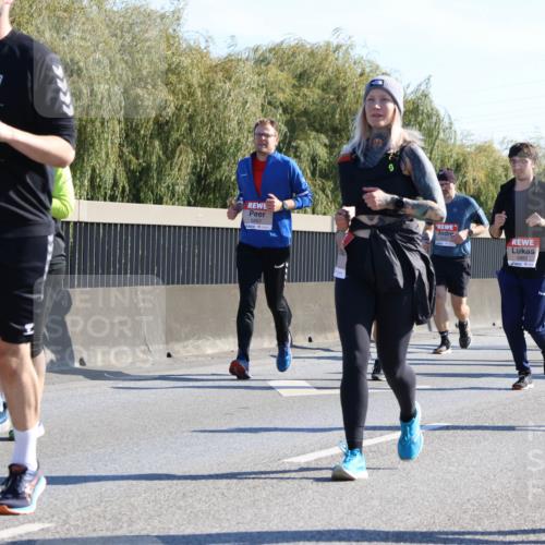 03.10.2025 - Köhlbrandbrückenlauf Strokosch-Dieckow http://msf.ph/oto/9109158 03.10.2025 12:23:41 Position 3 4720, 5883 meine-sportfotos.de
