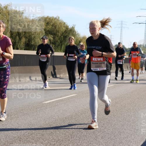 03.10.2025 - Köhlbrandbrückenlauf Strokosch-Dieckow http://msf.ph/oto/9109181 03.10.2025 12:23:48 Position 3 5065, 5320 meine-sportfotos.de