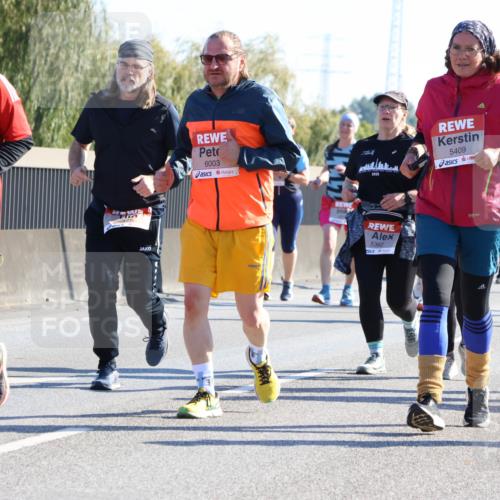 03.10.2025 - Köhlbrandbrückenlauf Strokosch-Dieckow http://msf.ph/oto/9109198 03.10.2025 12:23:51 Position 3 10, 888, 6004, 6475, 6003, 5362, 5409, 5142, 539 meine-sportfotos.de