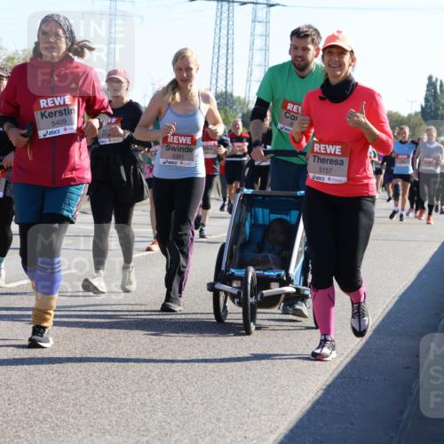 03.10.2025 - Köhlbrandbrückenlauf Strokosch-Dieckow http://msf.ph/oto/9109207 03.10.2025 12:23:53 Position 3 5362, 5409, 6734, 5391, 43, 5157 meine-sportfotos.de