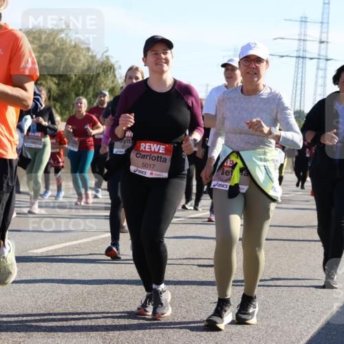 03.10.2025 - Köhlbrandbrückenlauf Strokosch-Dieckow http://msf.ph/oto/9109413 03.10.2025 12:24:27 Position 3 5462, 4575, 5017 meine-sportfotos.de