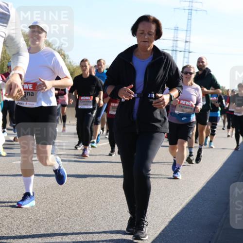03.10.2025 - Köhlbrandbrückenlauf Strokosch-Dieckow http://msf.ph/oto/9109427 03.10.2025 12:24:28 Position 3 4574, 29, 5557 meine-sportfotos.de