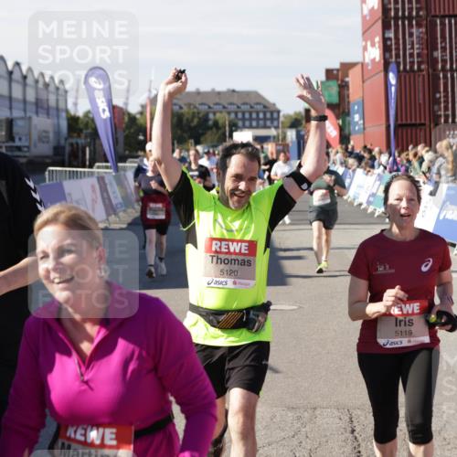 03.10.2025 - Köhlbrandbrückenlauf Jannik Wohlers http://msf.ph/oto/9109489 03.10.2025 13:29:45 Ziel 4629, 4660, 4714, 4720, 4733, 5119, 5120, 5260, 5333, 5482, 5574, 6066, 6093, 6215, 6439 meine-sportfotos.de