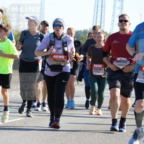 03.10.2025 - Köhlbrandbrückenlauf Strokosch-Dieckow http://msf.ph/oto/9109557 03.10.2025 12:24:48 Position 3 6284, 6161, 5756, 6522, 4949 meine-sportfotos.de