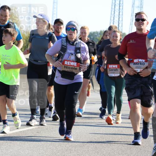 03.10.2025 - Köhlbrandbrückenlauf Strokosch-Dieckow http://msf.ph/oto/9109566 03.10.2025 12:24:48 Position 3 6284, 5, 5756, 6161, 6522, 4949 meine-sportfotos.de
