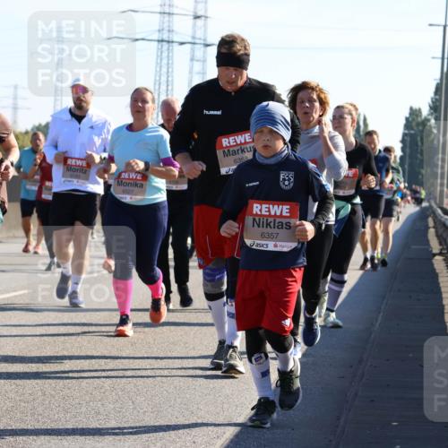 03.10.2025 - Köhlbrandbrückenlauf Strokosch-Dieckow http://msf.ph/oto/9109586 03.10.2025 12:24:53 Position 3 6161, 5193, 6527, 6358, 6357 meine-sportfotos.de