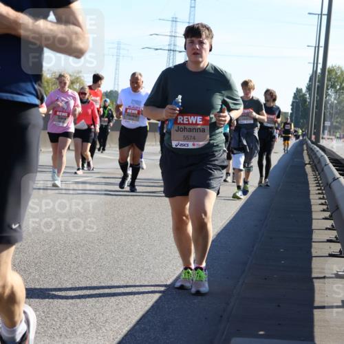 03.10.2025 - Köhlbrandbrückenlauf Strokosch-Dieckow http://msf.ph/oto/9109646 03.10.2025 12:25:04 Position 3 5601, 5574 meine-sportfotos.de