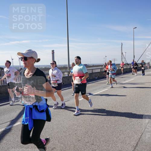 03.10.2025 - Köhlbrandbrückenlauf Michael Burmester http://msf.ph/oto/9109653 03.10.2025 12:52:05 Position 2  meine-sportfotos.de