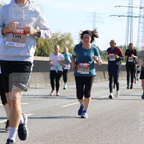 03.10.2025 - Köhlbrandbrückenlauf Strokosch-Dieckow http://msf.ph/oto/9109720 03.10.2025 12:25:19 Position 3 6071, 5418, 6196 meine-sportfotos.de