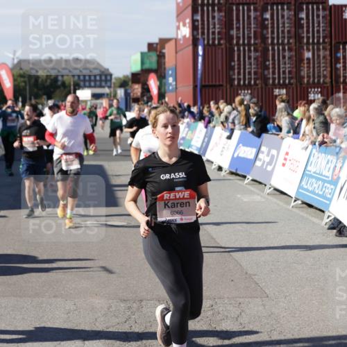03.10.2025 - Köhlbrandbrückenlauf Jannik Wohlers http://msf.ph/oto/9109812 03.10.2025 13:29:51 Ziel 4629, 4660, 4714, 4720, 4733, 4825, 5119, 5120, 5260, 5333, 5574, 5587, 5621, 5930, 5944, 6066, 6234, 6570, 6698 meine-sportfotos.de