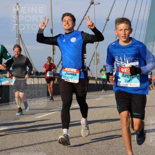 03.10.2025 - Köhlbrandbrückenlauf Strokosch-Dieckow http://msf.ph/oto/9109813 03.10.2025 09:41:09 Position 2 1526, 2947, 2920 meine-sportfotos.de