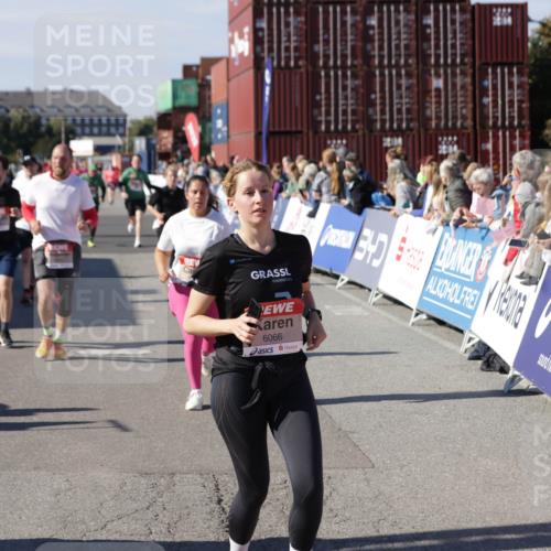 03.10.2025 - Köhlbrandbrückenlauf Jannik Wohlers http://msf.ph/oto/9109826 03.10.2025 13:29:51 Ziel 4629, 4660, 4714, 4720, 4733, 4825, 5119, 5120, 5260, 5333, 5574, 5587, 5621, 5930, 5944, 6066, 6234, 6570, 6698 meine-sportfotos.de