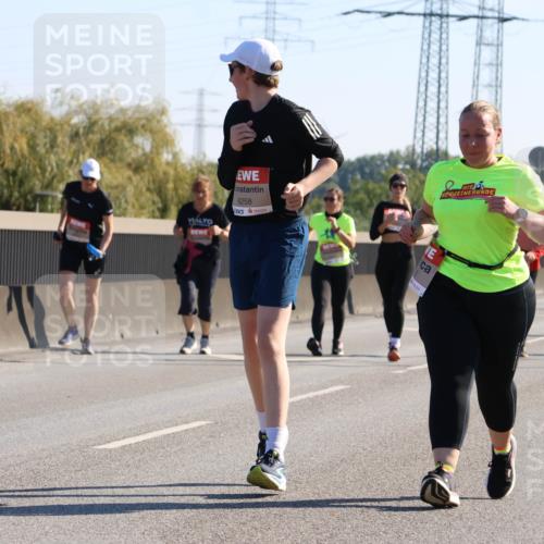 03.10.2025 - Köhlbrandbrückenlauf Strokosch-Dieckow http://msf.ph/oto/9109947 03.10.2025 12:26:17 Position 3 6258 meine-sportfotos.de