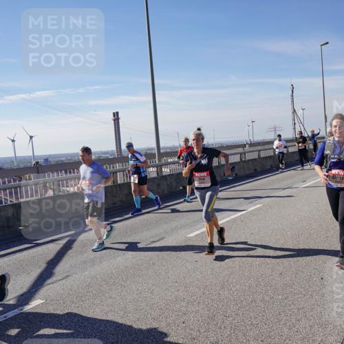 03.10.2025 - Köhlbrandbrückenlauf Michael Burmester http://msf.ph/oto/9109978 03.10.2025 12:52:22 Position 2  meine-sportfotos.de