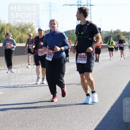 03.10.2025 - Köhlbrandbrückenlauf Strokosch-Dieckow http://msf.ph/oto/9110006 03.10.2025 12:26:30 Position 3 6134, 216, 4157 meine-sportfotos.de
