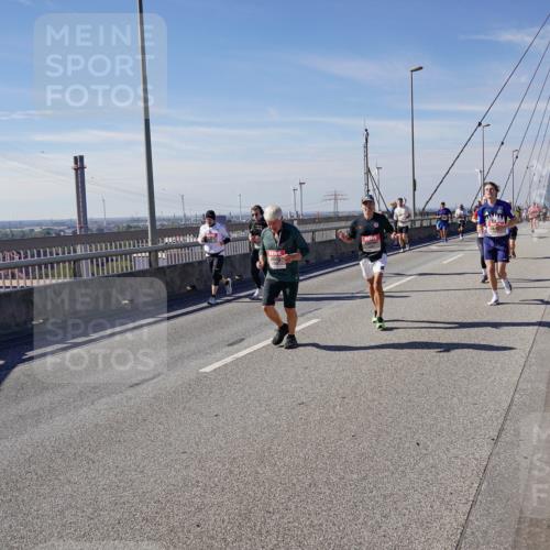 03.10.2025 - Köhlbrandbrückenlauf Michael Burmester http://msf.ph/oto/9110039 03.10.2025 12:52:25 Position 2  meine-sportfotos.de