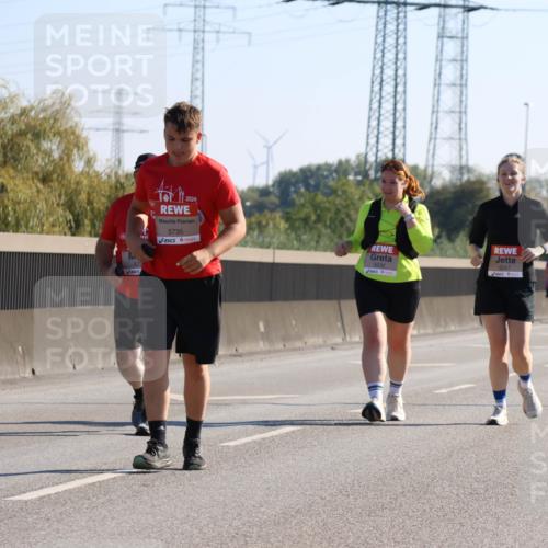 03.10.2025 - Köhlbrandbrückenlauf Strokosch-Dieckow http://msf.ph/oto/9110048 03.10.2025 12:26:40 Position 3 2024, 5735, 5257 meine-sportfotos.de