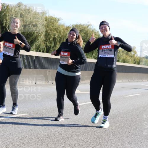 03.10.2025 - Köhlbrandbrückenlauf Strokosch-Dieckow http://msf.ph/oto/9110157 03.10.2025 12:27:38 Position 3 5611, 6247, 5271, 5315 meine-sportfotos.de