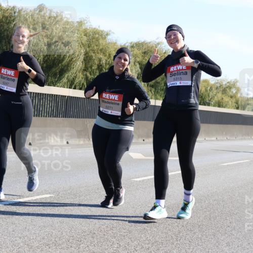 03.10.2025 - Köhlbrandbrückenlauf Strokosch-Dieckow http://msf.ph/oto/9110166 03.10.2025 12:27:38 Position 3 6247, 5271, 5315 meine-sportfotos.de