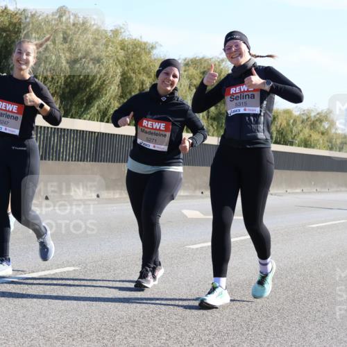 03.10.2025 - Köhlbrandbrückenlauf Strokosch-Dieckow http://msf.ph/oto/9110171 03.10.2025 12:27:38 Position 3 6247, 5271, 5315 meine-sportfotos.de