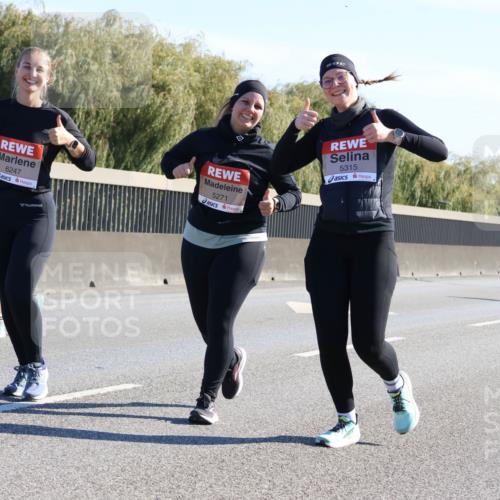 03.10.2025 - Köhlbrandbrückenlauf Strokosch-Dieckow http://msf.ph/oto/9110180 03.10.2025 12:27:38 Position 3 6247, 5271, 5315 meine-sportfotos.de