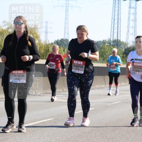 03.10.2025 - Köhlbrandbrückenlauf Strokosch-Dieckow http://msf.ph/oto/9110295 03.10.2025 12:28:29 Position 3 5992, 5316, 5295 meine-sportfotos.de