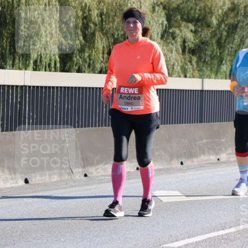 03.10.2025 - Köhlbrandbrückenlauf Strokosch-Dieckow http://msf.ph/oto/9110333 03.10.2025 12:28:41 Position 3 5860, 6549 meine-sportfotos.de