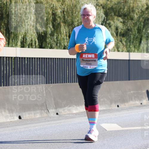 03.10.2025 - Köhlbrandbrückenlauf Strokosch-Dieckow http://msf.ph/oto/9110339 03.10.2025 12:28:43 Position 3 5860, 6549 meine-sportfotos.de