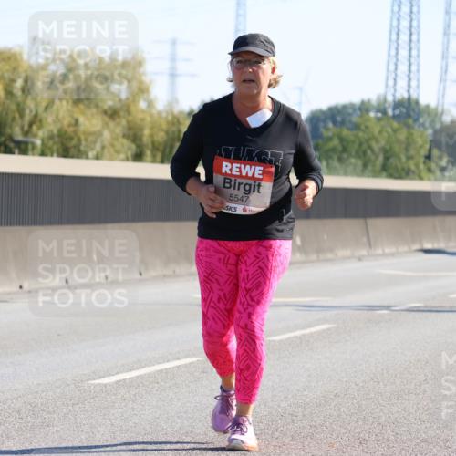03.10.2025 - Köhlbrandbrückenlauf Strokosch-Dieckow http://msf.ph/oto/9110413 03.10.2025 12:28:59 Position 3 5547 meine-sportfotos.de