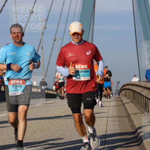 03.10.2025 - Köhlbrandbrückenlauf Strokosch-Dieckow http://msf.ph/oto/9110485 03.10.2025 09:42:20 Position 2 9, 03, 10, 2015, 2732, 1033 meine-sportfotos.de