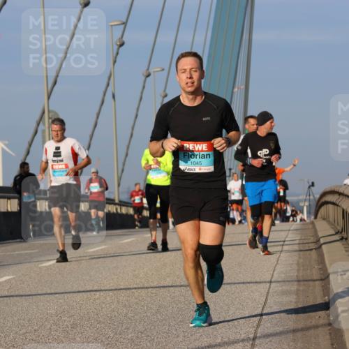 03.10.2025 - Köhlbrandbrückenlauf Strokosch-Dieckow http://msf.ph/oto/9110541 03.10.2025 09:42:26 Position 2 1045 meine-sportfotos.de
