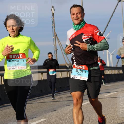 03.10.2025 - Köhlbrandbrückenlauf Strokosch-Dieckow http://msf.ph/oto/9110610 03.10.2025 09:42:34 Position 2 1312, 3053 meine-sportfotos.de