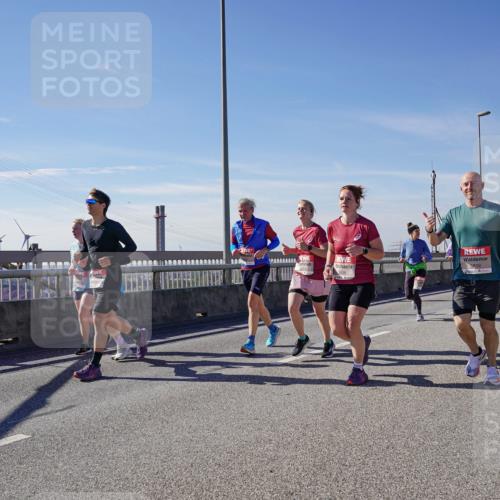 03.10.2025 - Köhlbrandbrückenlauf Michael Burmester http://msf.ph/oto/9110672 03.10.2025 12:53:01 Position 2  meine-sportfotos.de