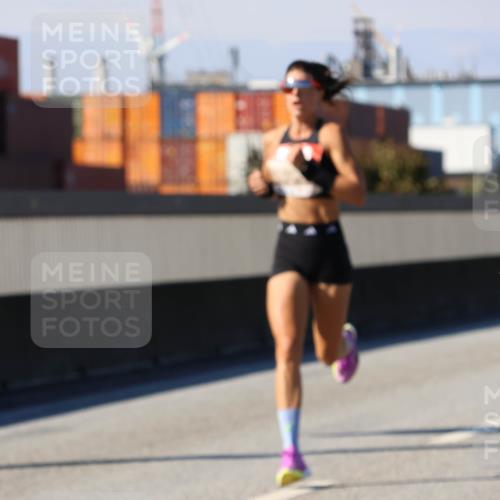 03.10.2025 - Köhlbrandbrückenlauf Strokosch-Dieckow http://msf.ph/oto/9110767 03.10.2025 12:36:00 Position 3  meine-sportfotos.de