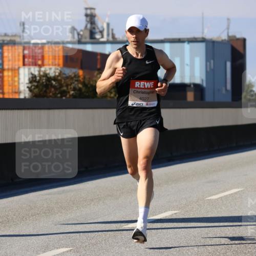 03.10.2025 - Köhlbrandbrückenlauf Strokosch-Dieckow http://msf.ph/oto/9110801 03.10.2025 12:36:04 Position 3 4027 meine-sportfotos.de