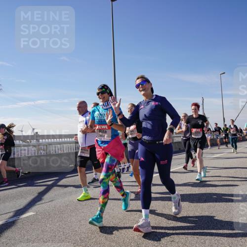 03.10.2025 - Köhlbrandbrückenlauf Michael Burmester http://msf.ph/oto/9110814 03.10.2025 12:53:05 Position 2  meine-sportfotos.de