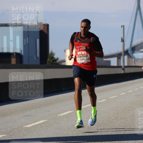03.10.2025 - Köhlbrandbrückenlauf Strokosch-Dieckow http://msf.ph/oto/9110830 03.10.2025 12:36:07 Position 3 6483 meine-sportfotos.de