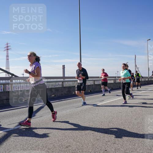 03.10.2025 - Köhlbrandbrückenlauf Michael Burmester http://msf.ph/oto/9110866 03.10.2025 12:53:07 Position 2  meine-sportfotos.de