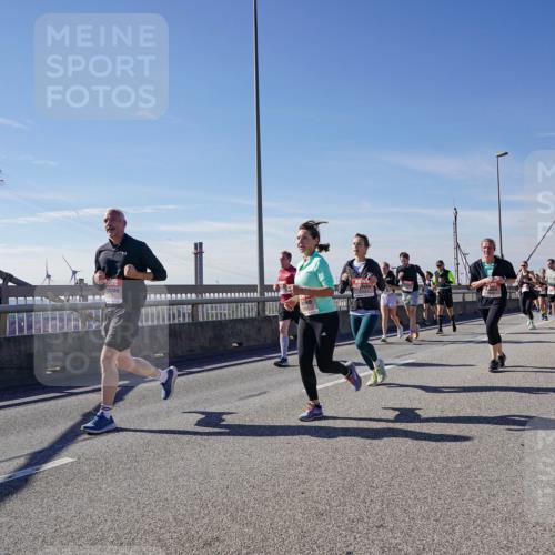 03.10.2025 - Köhlbrandbrückenlauf Michael Burmester http://msf.ph/oto/9110875 03.10.2025 12:53:08 Position 2  meine-sportfotos.de