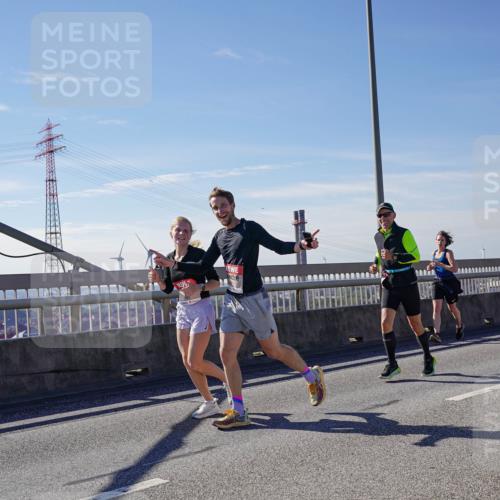 03.10.2025 - Köhlbrandbrückenlauf Michael Burmester http://msf.ph/oto/9110939 03.10.2025 12:53:11 Position 2  meine-sportfotos.de