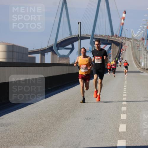03.10.2025 - Köhlbrandbrückenlauf Strokosch-Dieckow http://msf.ph/oto/9110964 03.10.2025 12:37:39 Position 3  meine-sportfotos.de