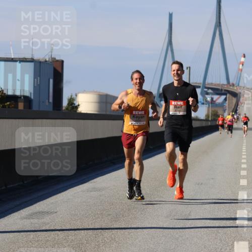 03.10.2025 - Köhlbrandbrückenlauf Strokosch-Dieckow http://msf.ph/oto/9110986 03.10.2025 12:37:44 Position 3 6240, 5797 meine-sportfotos.de