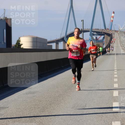 03.10.2025 - Köhlbrandbrückenlauf Strokosch-Dieckow http://msf.ph/oto/9111043 03.10.2025 12:38:07 Position 3  meine-sportfotos.de