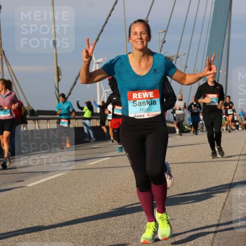 03.10.2025 - Köhlbrandbrückenlauf Strokosch-Dieckow http://msf.ph/oto/9111052 03.10.2025 09:43:26 Position 2 18, 1626 meine-sportfotos.de