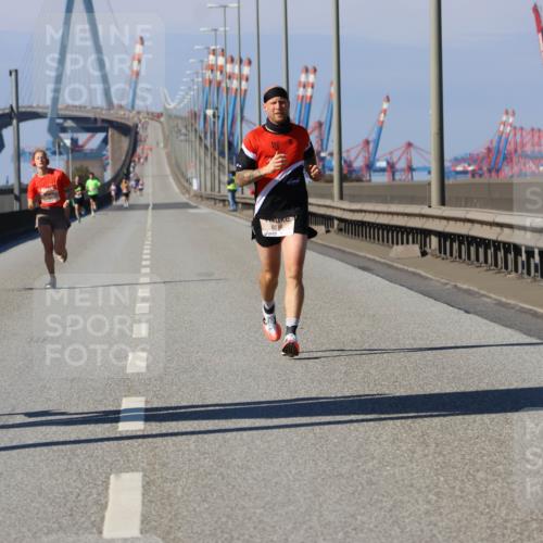 03.10.2025 - Köhlbrandbrückenlauf Strokosch-Dieckow http://msf.ph/oto/9111057 03.10.2025 12:38:09 Position 3 6482, 6514 meine-sportfotos.de