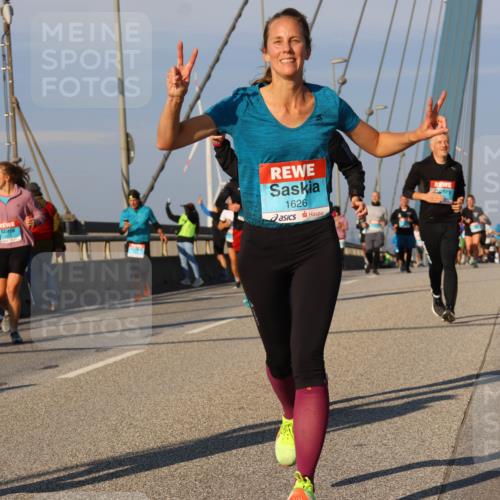 03.10.2025 - Köhlbrandbrückenlauf Strokosch-Dieckow http://msf.ph/oto/9111061 03.10.2025 09:43:26 Position 2 1626 meine-sportfotos.de